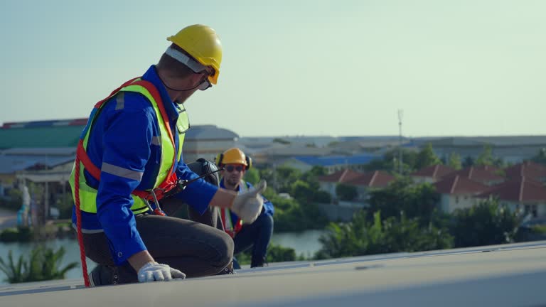 Best Storm Damage Roof Repair  in Sterling Heights, MI